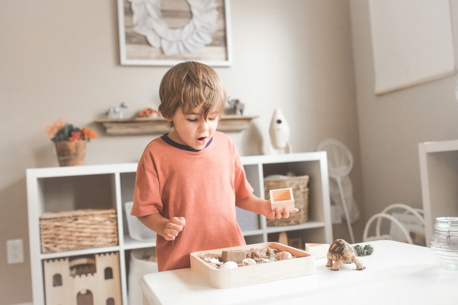 Montessori zu Hause: 5 einfache Tipps für eine selbstständige Kindererziehung